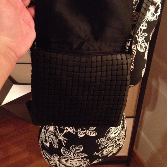 🆕 Dolls Kill Black Chain Mail Bag - Picture 6 of 12